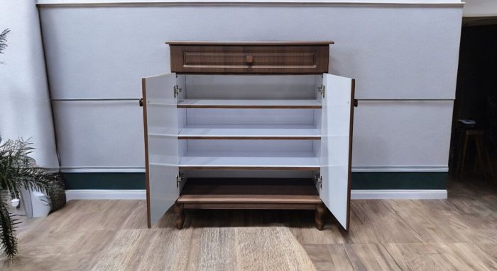 جاکفشی مدل V80 K با دستگیره چوبی